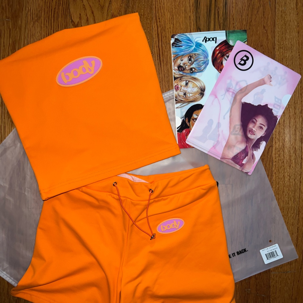 BRAND NEW BODY BY RAVEN T TUBE TOP SET